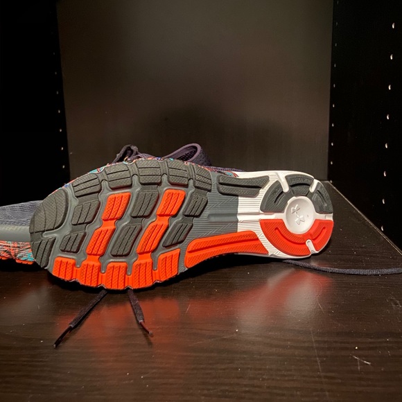UA SpeedForm Velociti Mens Running Shoes - Picture 3 of 6